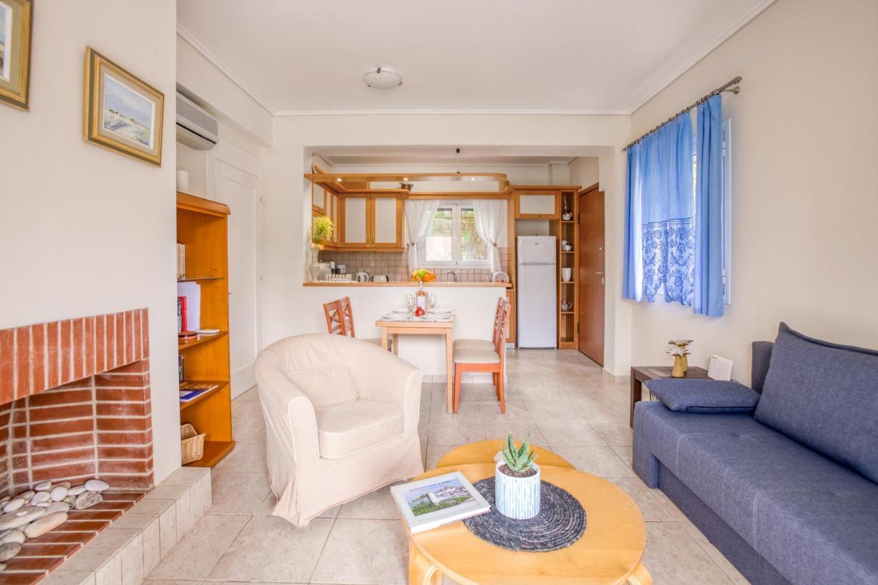 בארבאטי Dimeli Junior Apartment At The Beach מראה חיצוני תמונה